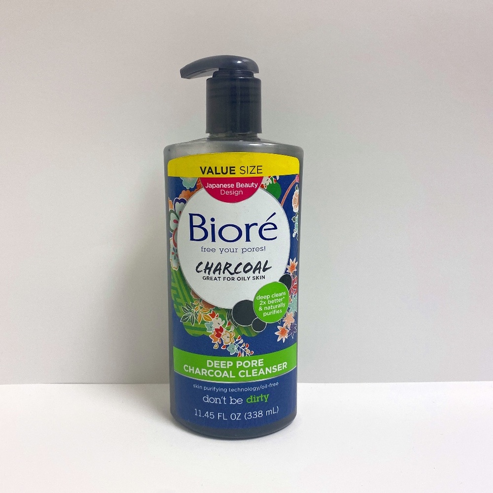 Bioré Deep Pore Charcoal Face Cleanser